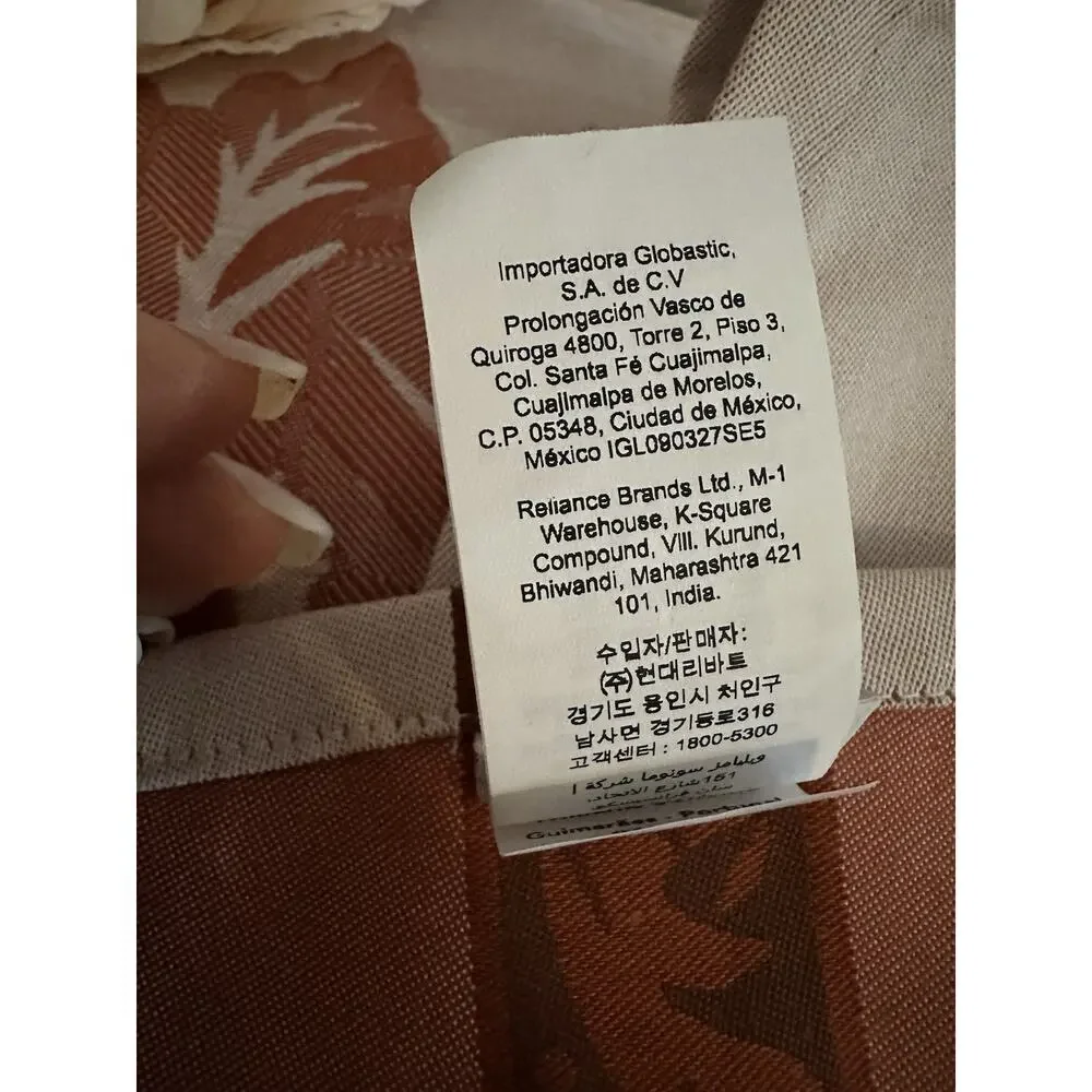 Williams-Sonoma Tablecloth Foliage Jacquard Beige Brown Copper 70”x 128” NWOT